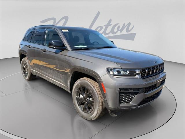 2026 Jeep Grand Cherokee GRAND CHEROKEE LAREDO ALTITUDE 4X4