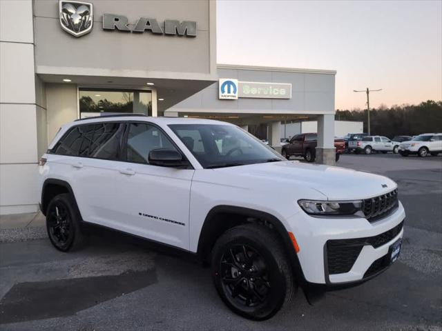 2026 Jeep Grand Cherokee GRAND CHEROKEE LAREDO ALTITUDE 4X4