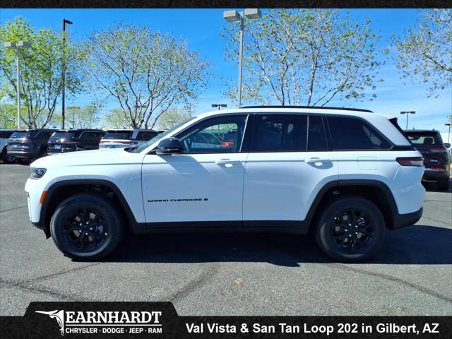 2026 Jeep Grand Cherokee GRAND CHEROKEE LAREDO ALTITUDE 4X2