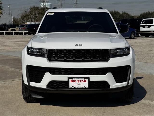 2026 Jeep Grand Cherokee GRAND CHEROKEE LAREDO ALTITUDE 4X2 2026 Jeep Grand Cherokee GRAND CHEROKEE LAREDO ALTITUDE 4X2