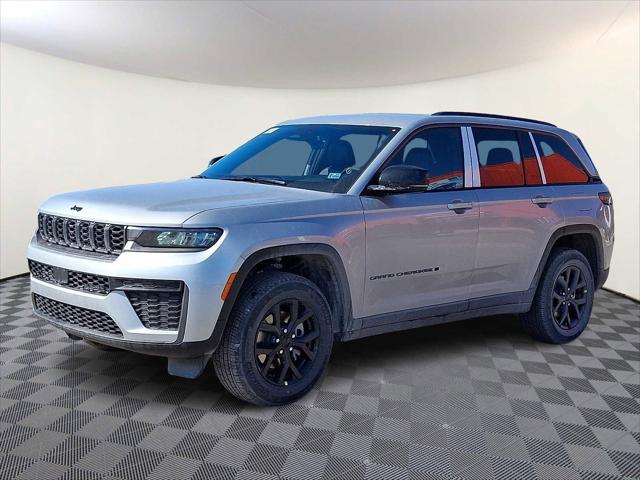2026 Jeep Grand Cherokee GRAND CHEROKEE LAREDO ALTITUDE 4X4