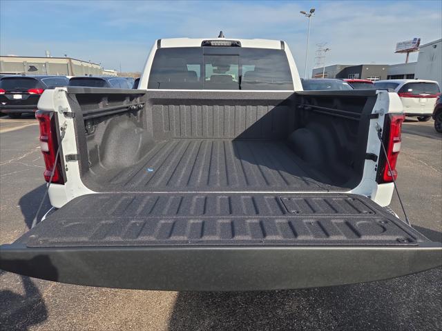 2026 Ram 1500 Laramie Crew Cab 4x4 5'7" Box