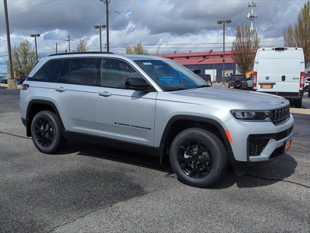 2026 Jeep Grand Cherokee GRAND CHEROKEE LAREDO ALTITUDE 4X4