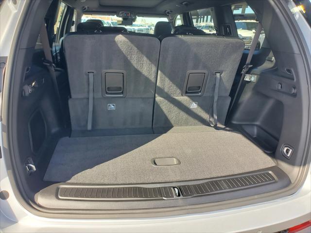 2026 Jeep Grand Cherokee Altitude 4x2
