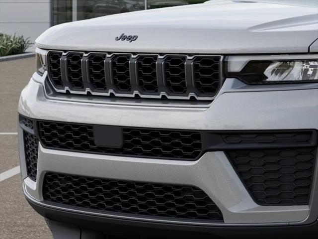 2026 Jeep Grand Cherokee Altitude 4x2