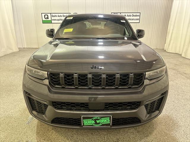 2026 Jeep Grand Cherokee GRAND CHEROKEE LIMITED 4X4 2026 Jeep Grand Cherokee GRAND CHEROKEE LIMITED 4X4