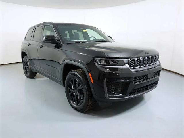 2026 Jeep Grand Cherokee GRAND CHEROKEE LAREDO ALTITUDE 4X4 2026 Jeep Grand Cherokee GRAND CHEROKEE LAREDO ALTITUDE 4X4
