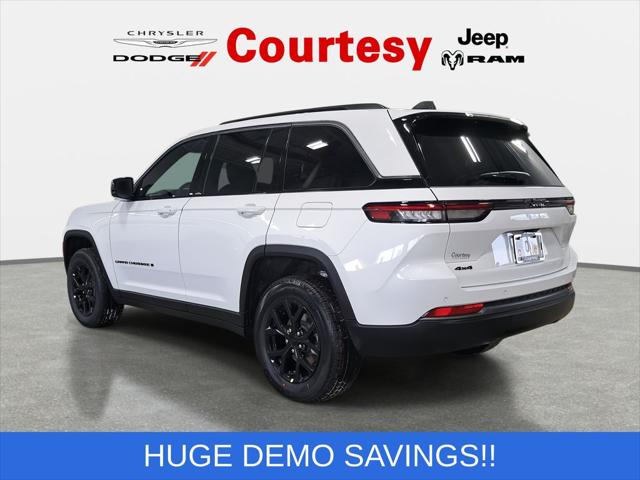 2026 Jeep Grand Cherokee Altitude 4x4
