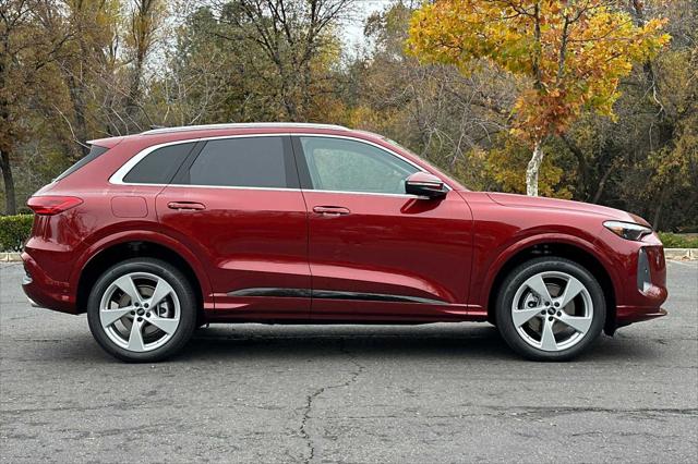 2025 Audi Q5 Premium Plus TFSI quattro S tronic