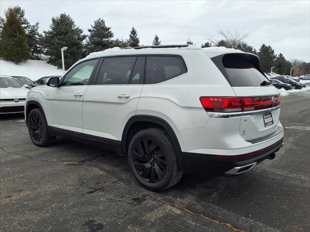 2026 Volkswagen Atlas SE with Technology