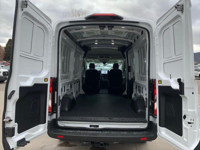 2026 Ford Transit Cargo Van Base