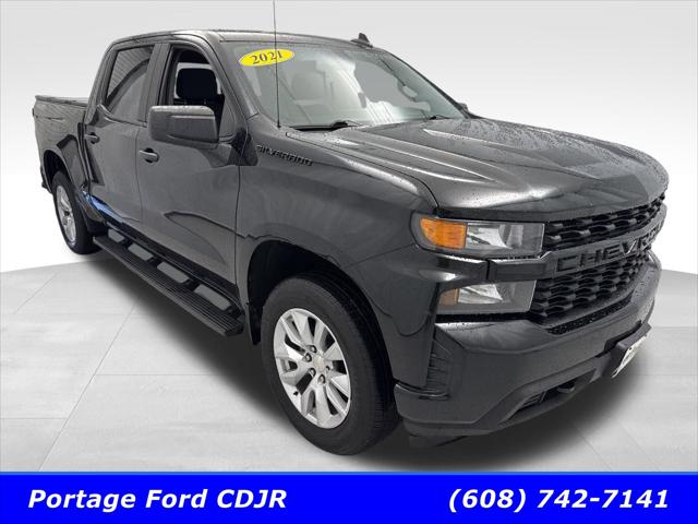 2021 Chevrolet Silverado 1500 4WD Crew Cab Short Bed Custom