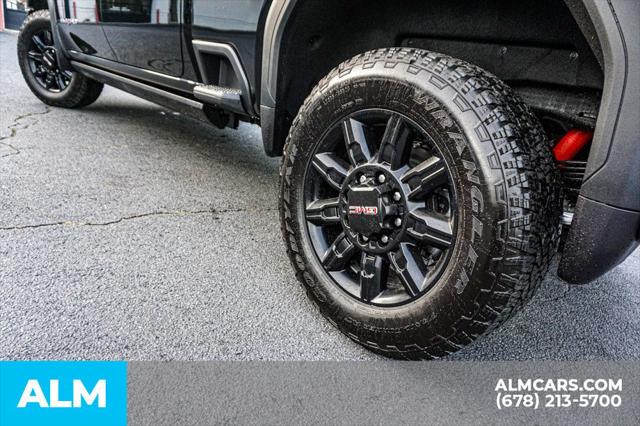 2026 GMC Sierra 2500HD Crew Cab, Standard Bed, AT4, 4WD