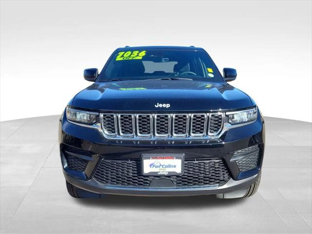 2025 Jeep Grand Cherokee Laredo X 4x4
