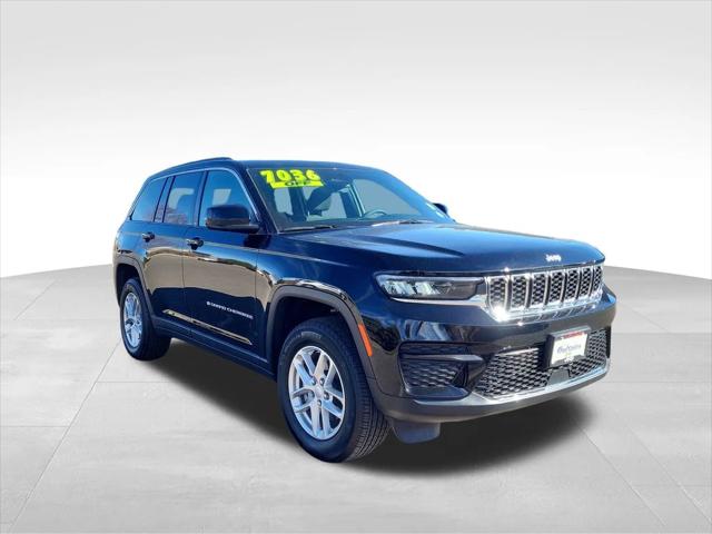 2025 Jeep Grand Cherokee Laredo X 4x4