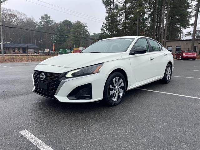 2025 Nissan Altima S FWD