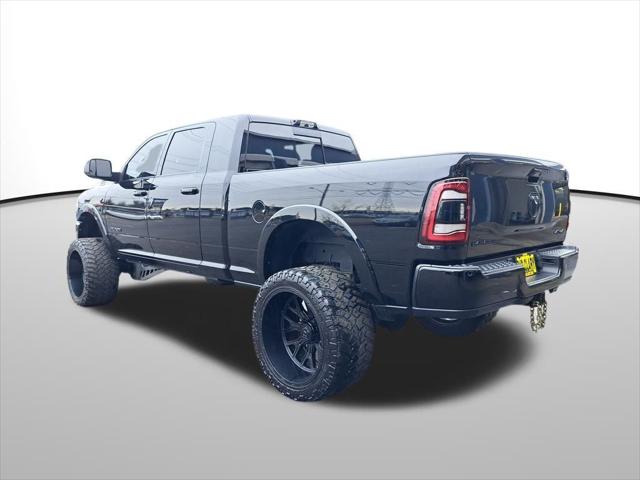 2022 RAM 3500 Laramie Mega Cab 4x4 64 Box