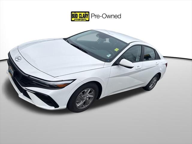 2024 Hyundai Elantra SE 2024 Hyundai Elantra SE