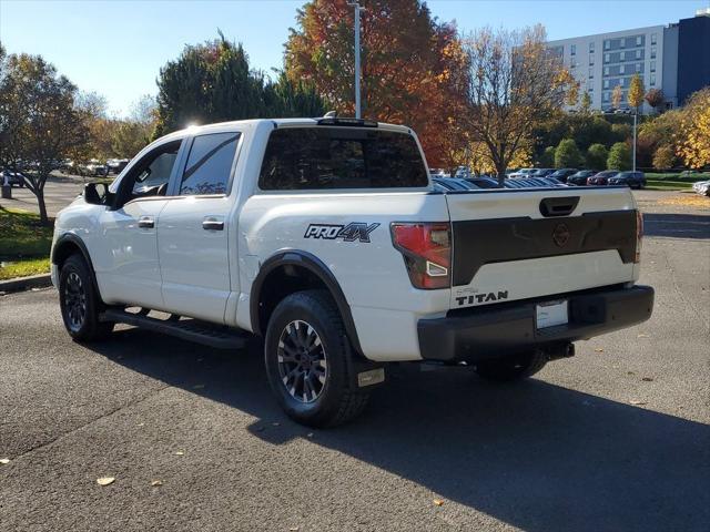 2024 Nissan TITAN Crew Cab PRO-4X 4x4
