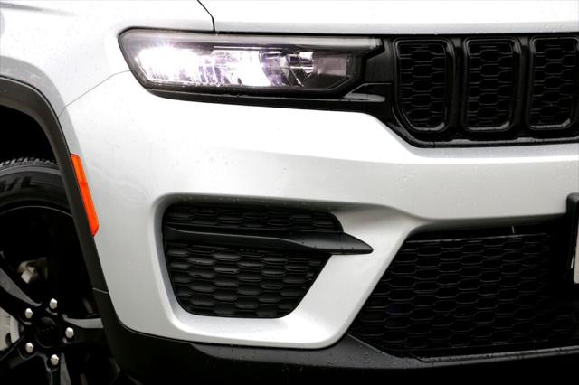 2023 Jeep Grand Cherokee Altitude 4x4