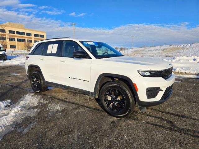 2024 Jeep Grand Cherokee Altitude 4x4 2024 Jeep Grand Cherokee Altitude 4x4