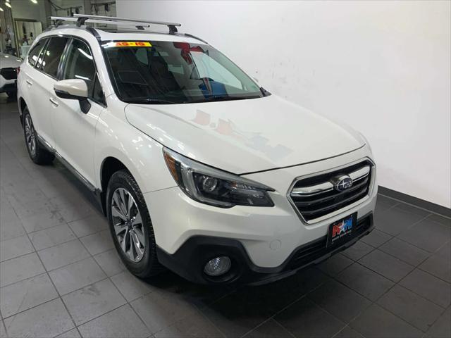 2018 Subaru Outback 3.6R Touring 2018 Subaru Outback 3.6R Touring