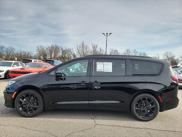 2025 Chrysler Pacifica Limited