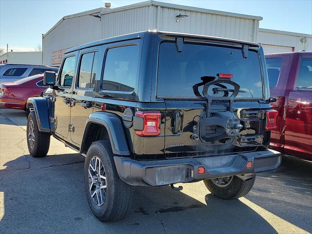 2025 Jeep Wrangler 4-Door Sahara 4x4