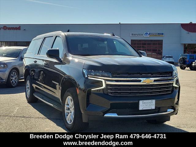 2024 Chevrolet Suburban 4WD LT