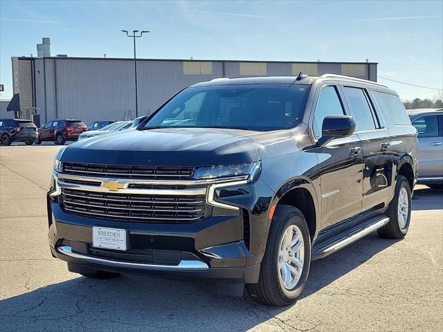 2024 Chevrolet Suburban 4WD LT