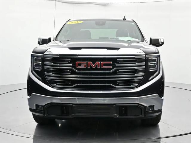 2023 GMC Sierra 1500 4WD Crew Cab Short Box SLT