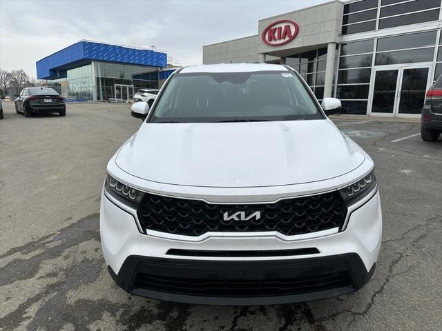 2023 Kia Sorento LX