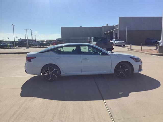 2024 Nissan Altima SR FWD 2024 Nissan Altima SR FWD