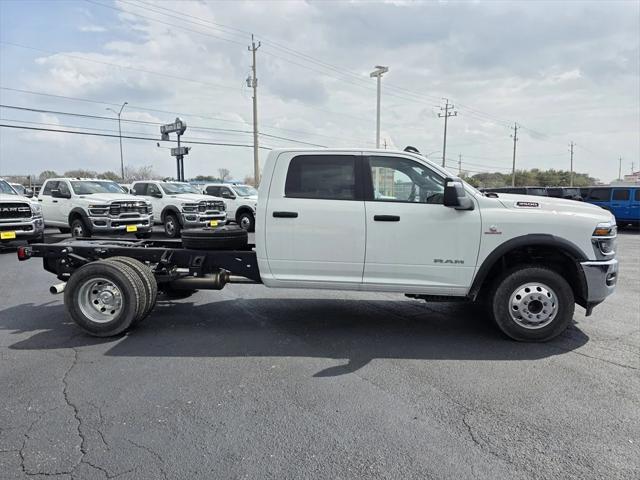 2025 RAM Ram 3500 Chassis Cab RAM 3500 BIG HORN CREW CAB CHASSIS 4X4 60 CA