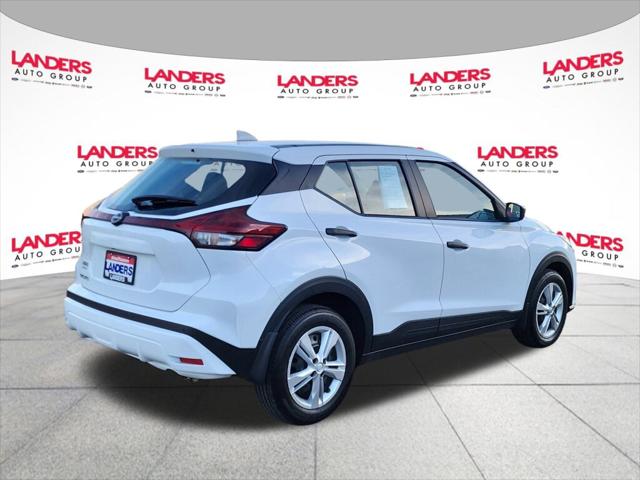 2025 Nissan Kicks Play S