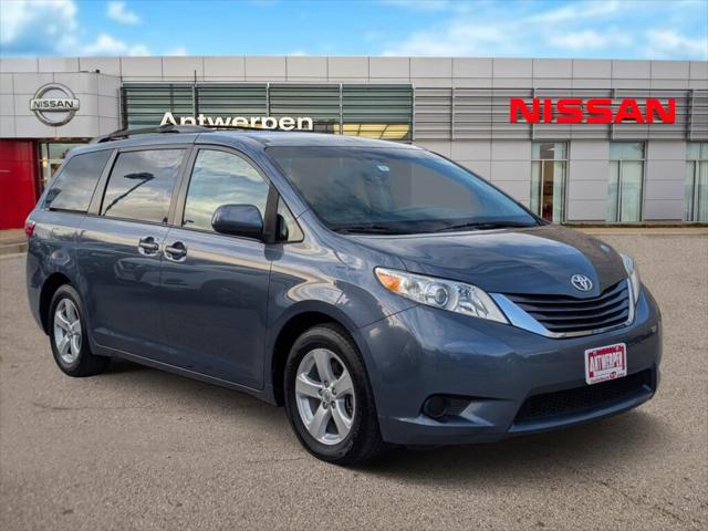 2015 Toyota Sienna LE 8 Passenger 2015 Toyota Sienna LE 8 Passenger
