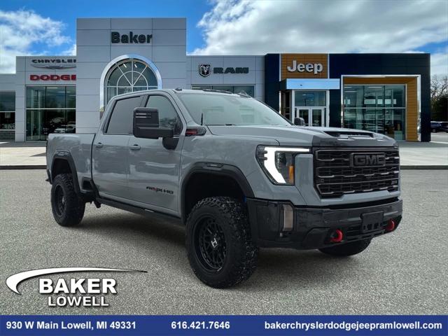 2024 GMC Sierra 2500HD 4WD Crew Cab Standard Bed AT4X