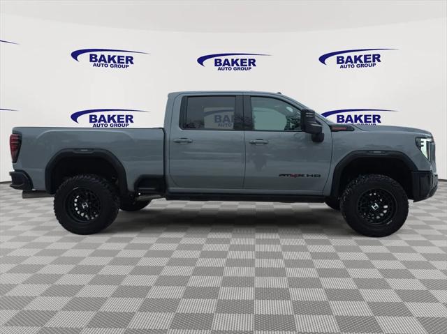 2024 GMC Sierra 2500HD 4WD Crew Cab Standard Bed AT4X