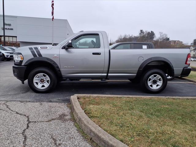 2022 RAM 3500 Tradesman Regular Cab 4x4 8 Box