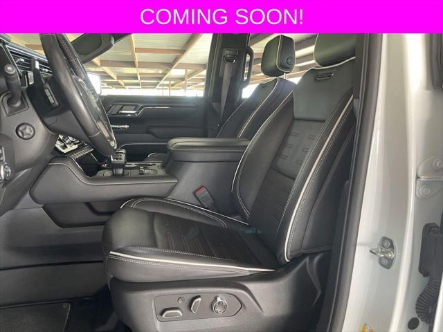 2023 GMC Sierra 1500 4WD Crew Cab Short Box AT4X