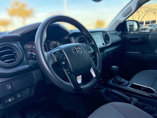 2022 Toyota Tacoma SR 2022 Toyota Tacoma SR