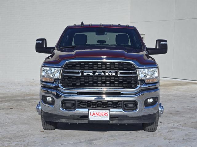 2024 RAM 3500 Big Horn Crew Cab 4x4 8 Box 2024 RAM 3500 Big Horn Crew Cab 4x4 8 Box