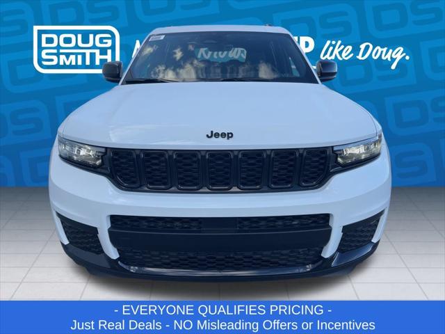 2025 Jeep Grand Cherokee GRAND CHEROKEE L ALTITUDE 4X4