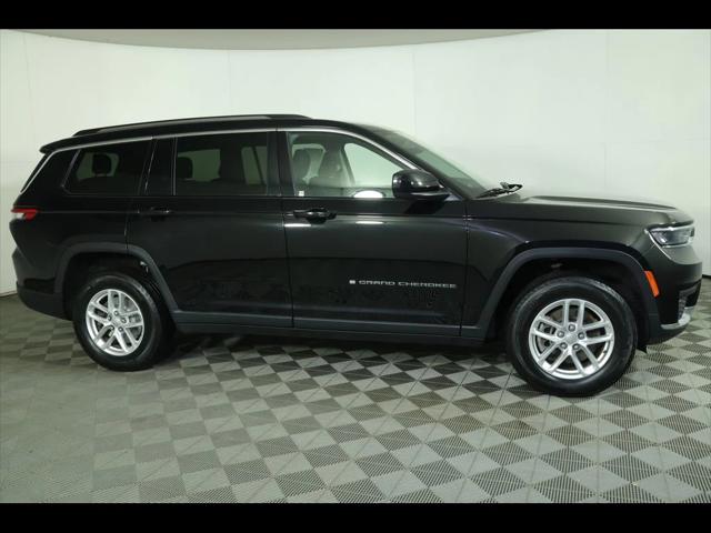 2022 Jeep Grand Cherokee L Laredo 4x4 2022 Jeep Grand Cherokee L Laredo 4x4
