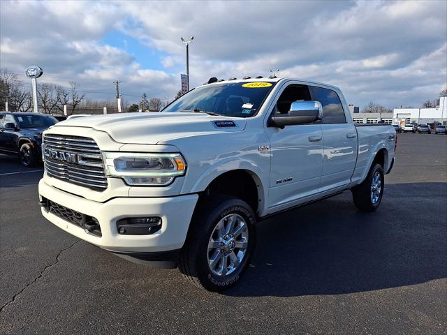 2019 RAM 2500 Laramie Crew Cab 4x4 64 Box