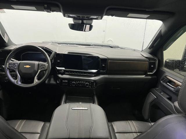 2024 Chevrolet Silverado 3500HD 4WD Crew Cab Standard Bed High Country