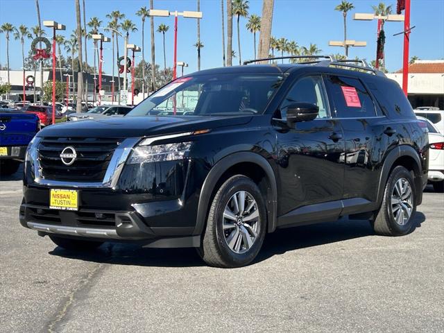 2024 Nissan Pathfinder SL FWD 2024 Nissan Pathfinder SL FWD