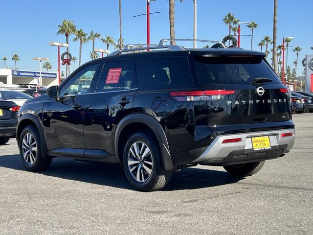 2024 Nissan Pathfinder SL FWD 2024 Nissan Pathfinder SL FWD