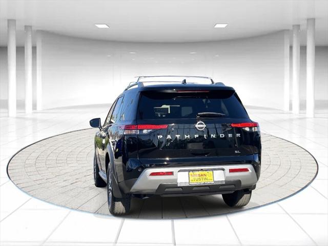 2024 Nissan Pathfinder SL FWD