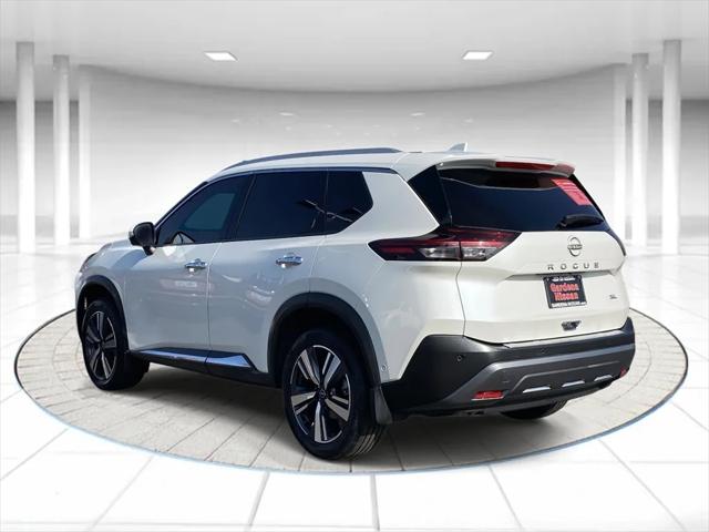 2023 Nissan Rogue SL FWD